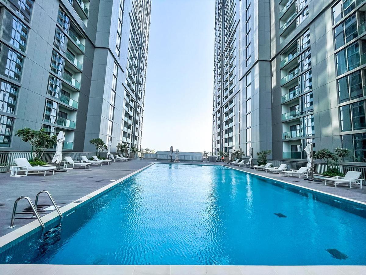Stay By Latinem Luxury 1Br Holiday Home Cv A207 Near Burj Khalifa Dubai Exterior photo